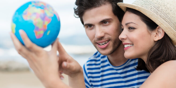 Shutterstock.com/ stockfour