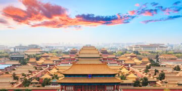 Shutterstock.com/ zhao jiankang